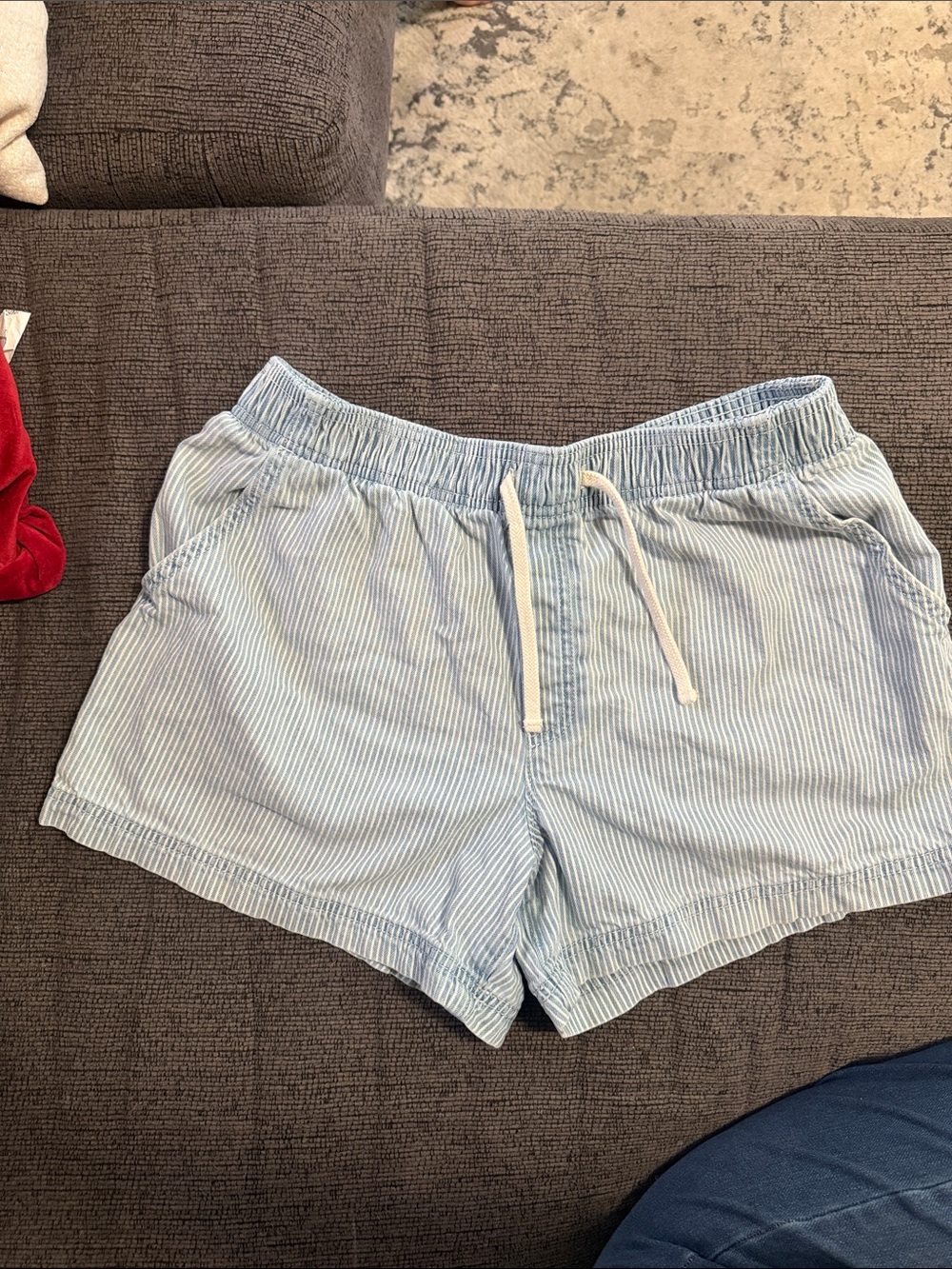 Old Navy Light Blue Pinstripe Drawstring Athletic Shorts